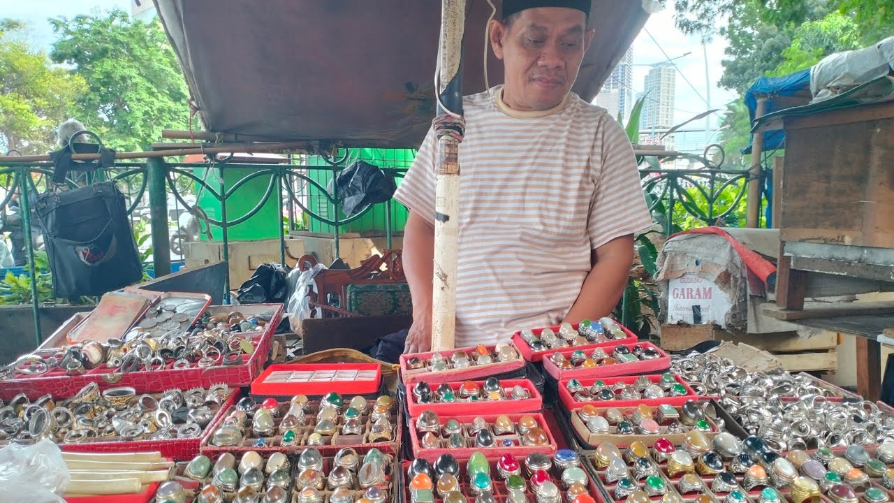 LAPAK BATU AKIK MURAH NAMUN BERKUALITAS PAK DE KAMDI 