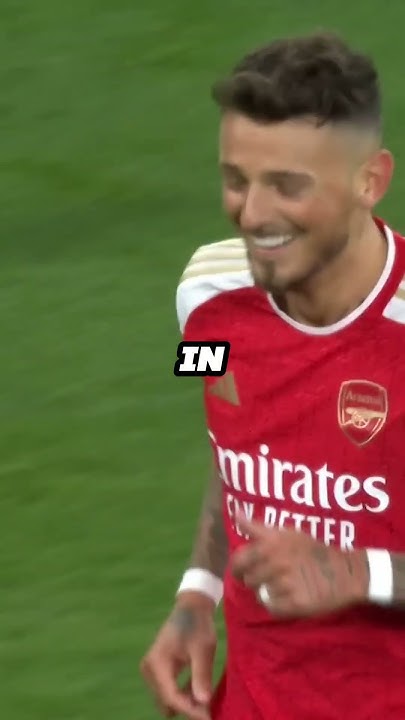 RICHEST PREMIER LEAGUE PLAYERS YouTube 10-richest-premier-league-players-man-united-chelsea-arsenal-stars