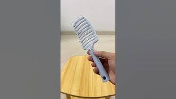 LƯỢC CHẢI TÓC GỠ RỐI VÀ LÀM PHỒNG TÓC | Let’s Authentic