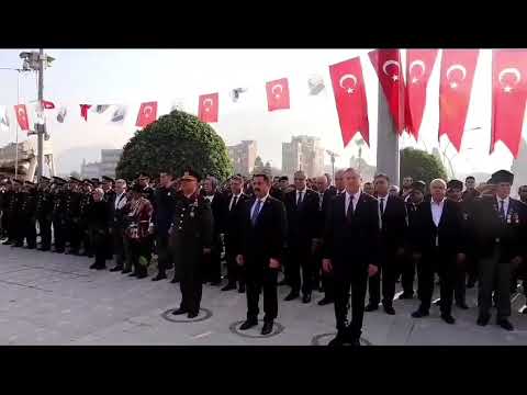 Hatay Saat 9'u 5 geçe Atatürk'ü andı