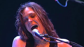 Video thumbnail of "Beth Hart - Mama (Live at Paradiso 2004) HD"