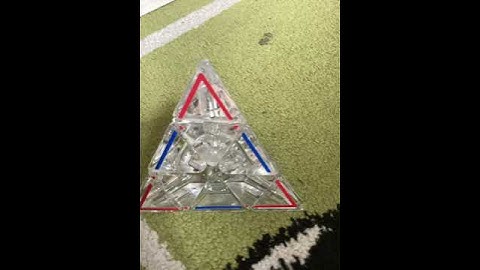 pattern on a crystal pyraminx #cube #rubikscube #pyraminx #cubing #speedcuber #pattern #patterns