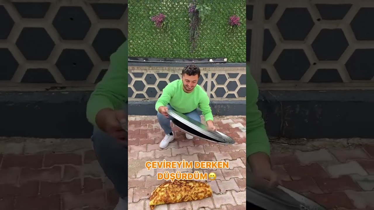 SU BÖREĞİNİ DÜŞÜRDÜM.. #börek #yemek #yemektarifleri SU BÖREĞİNİ DÜŞÜRDÜM.. #börek #yemek #yemektarifleri