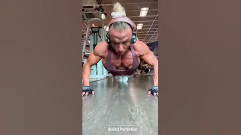 Julie Warbler Workout #shorts