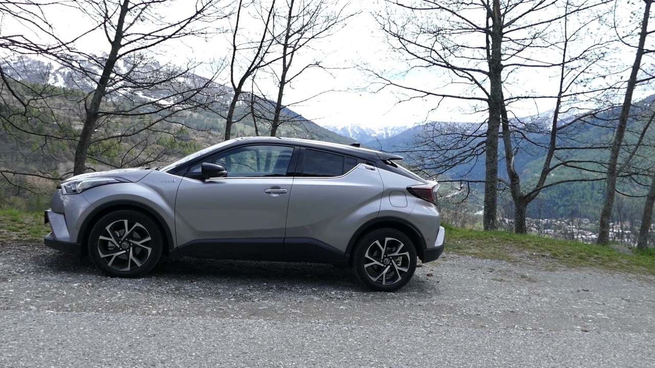 Toyota hr x