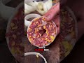 Fette Hackzwiebelringe im Burger