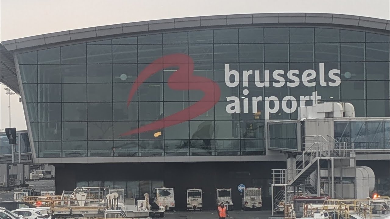 വിമാന കുളി കണ്ടിട്ടുണ്ടോ??  