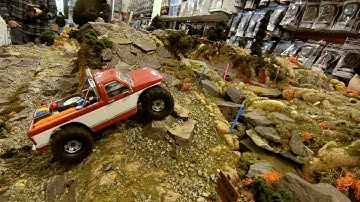 24th scale RC crawler competition at Hobbytown USA in Everett, WA Nov 2021
