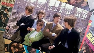 ♫ The Beatles on a terrace in front of Milan Cathedral, 1965 chords