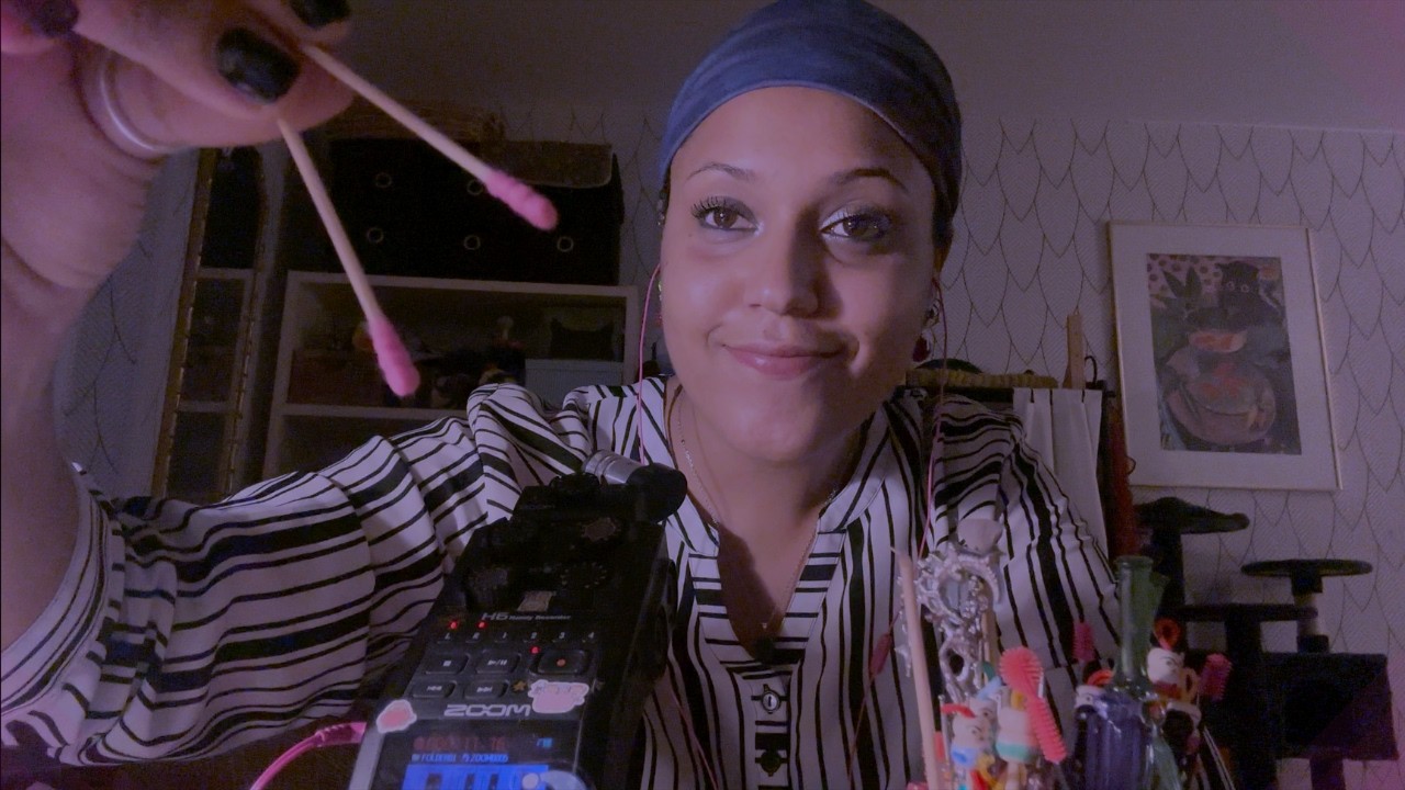 ASMR - (Intense) Cleaning Your Ears With 3 Types of Cotton Swabs (고인물: 자극적인 면봉 귀청소, 耳かき)