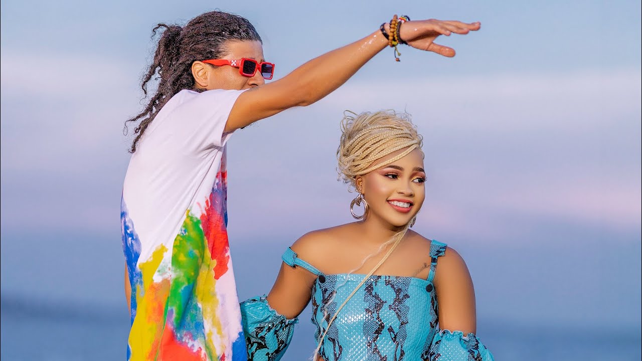 Bridgette Mars -Fyn Daddy (official Music Video )