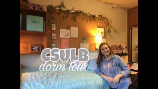 Hey guys! i thought it would be fun to give you a tour of grace's room
because she has some good vibes and killer decorating skills :) her
dorm is in the sam...