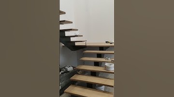 Installation of electrical wiring and steps of a monocasuary staircase with a platform