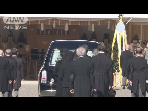 三笠宮さまの「斂葬の儀」営まれる　最後のお別れ(16/11/04)