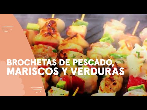 Video: Cómo Cocinar Pescado Y Verduras En Brochetas