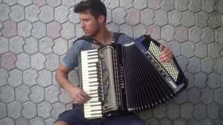 La Valse d'Amelie no acordeon - Yann Tiersen - DOUGLAS BORSATTI