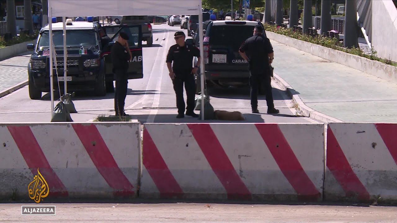 حادثة واحتجاج على الجسر في ميتروفيتسا، بينما تجري مناقشات حول افتتاحه