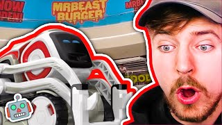 Cozmo Sees MrBeast in Real Life Resimi