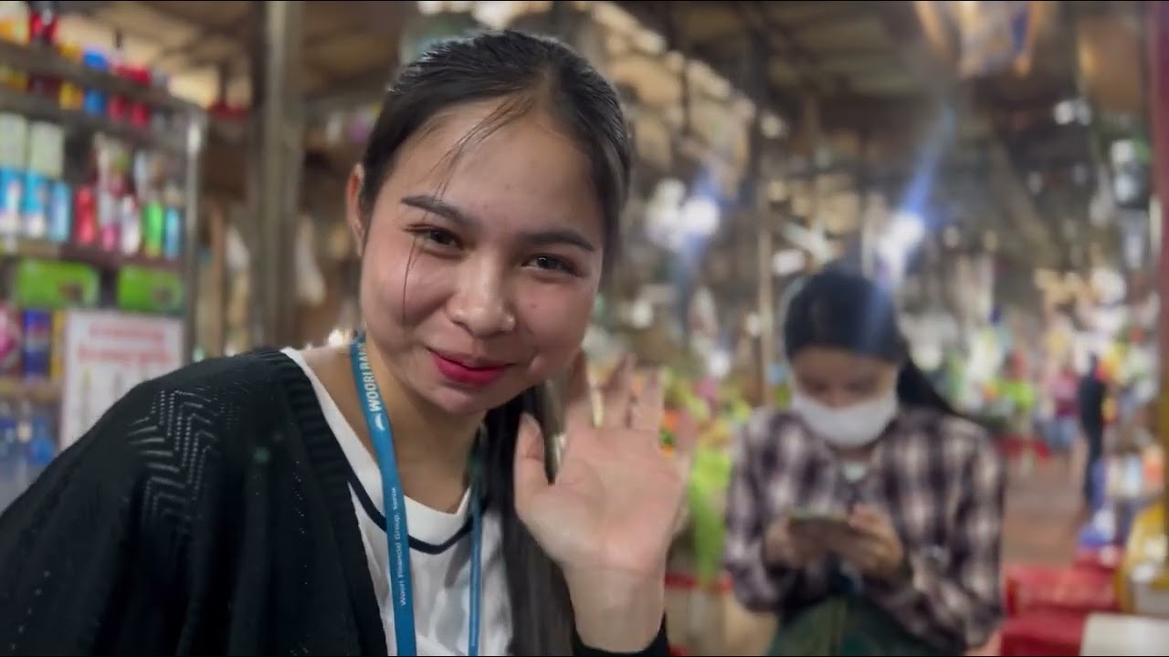 បាយថ្ងៃត្រង់នៅផ្សារបឹងកេងកង 😂😂