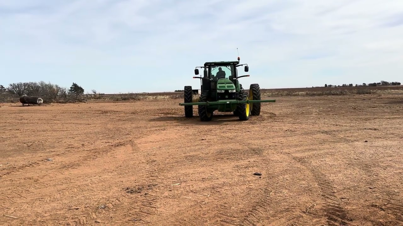 2015 John Deere 8270R Tractor