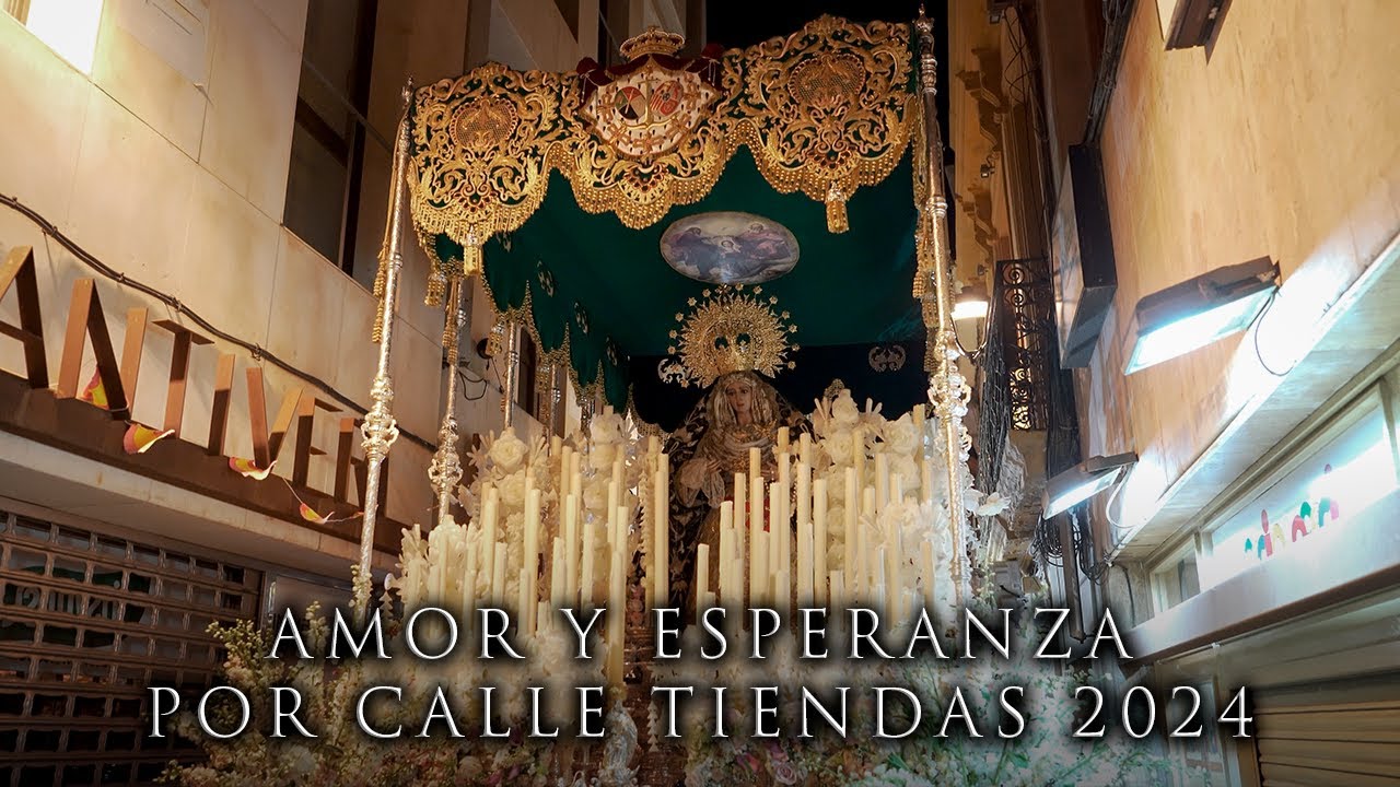 [4K] AMOR Y ESPERANZA POR CALLE TIENDAS - ALMERÍA 2024