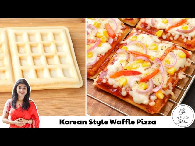 Savoury Waffle Pizza | Korean Style Waffle Pizza Recipe | Mini Veg Pizza  Recipe - YouTube