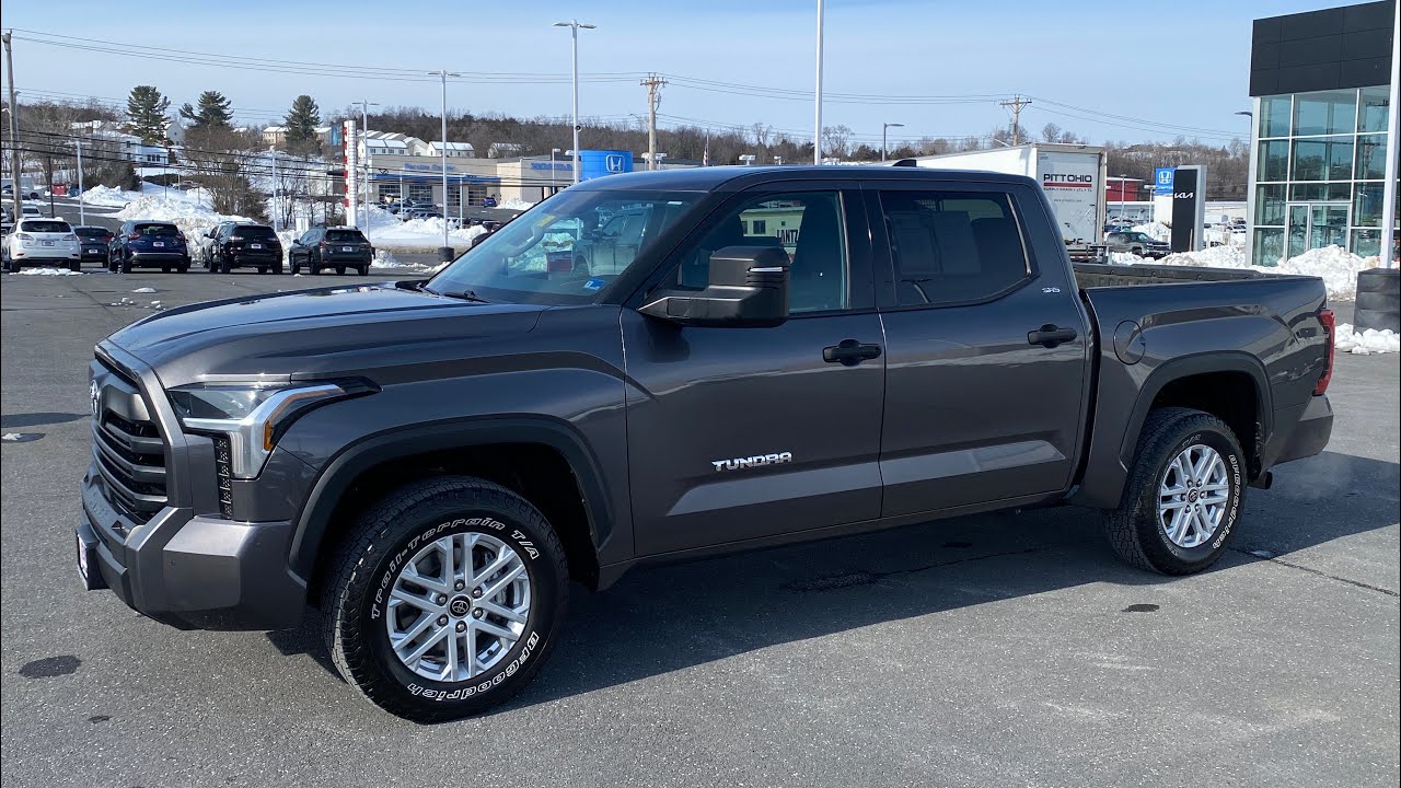 2022 Toyota Tundra SR5 VIDEO REVIEW | Steven Toyota | 540-434-1400