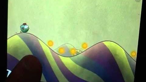 Tiny Wings iPhone Gameplay