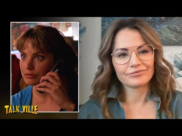 ERICA DURANCE Shares Certain Unfriendly Experiences Joining SMALLVILLE class=