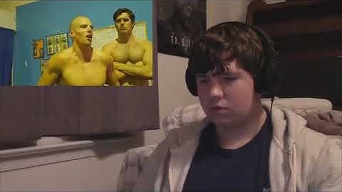 GamecubeDude300 reacts to Ronald McDonald hits the GYM!