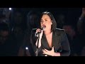 Demi Lovato & Brad Paisley Sing Emotional "Stone Cold" Rendition At iHeartRadio Music Awards 2016