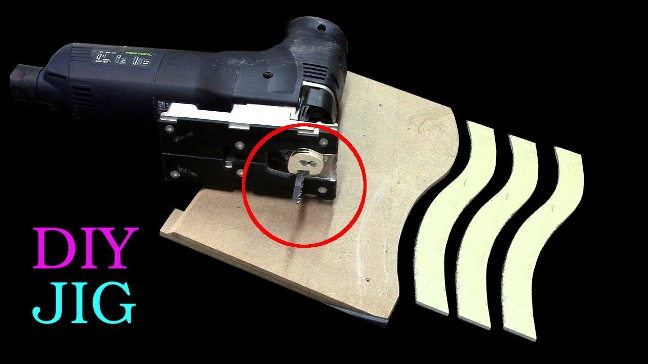 Copy sawing with a Jigsaw , a template and a little jig - How To - YouTube