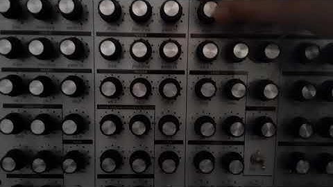 Modular Synth (blip blops)