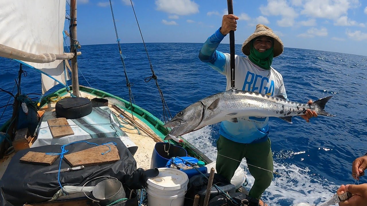 Pescaria em águas profundas so bateu os brutos na isca artificial (Guerreiro da pesca em ação)