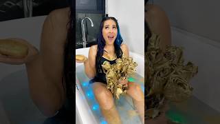 Hermana Rica Vs Hermana Pobre