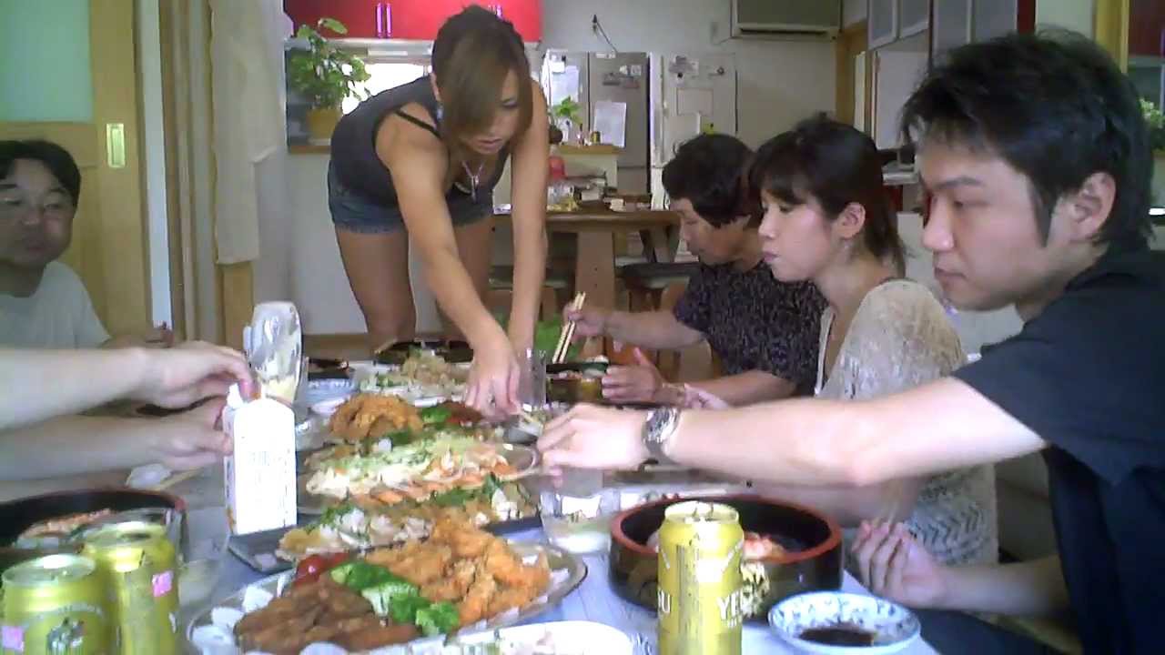 Japanese Family Reunion Party in Kaibara, Japan - YouTube