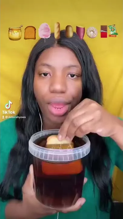 Asmr comiendo pnal  de Miel Je trempe ma biscotte ...