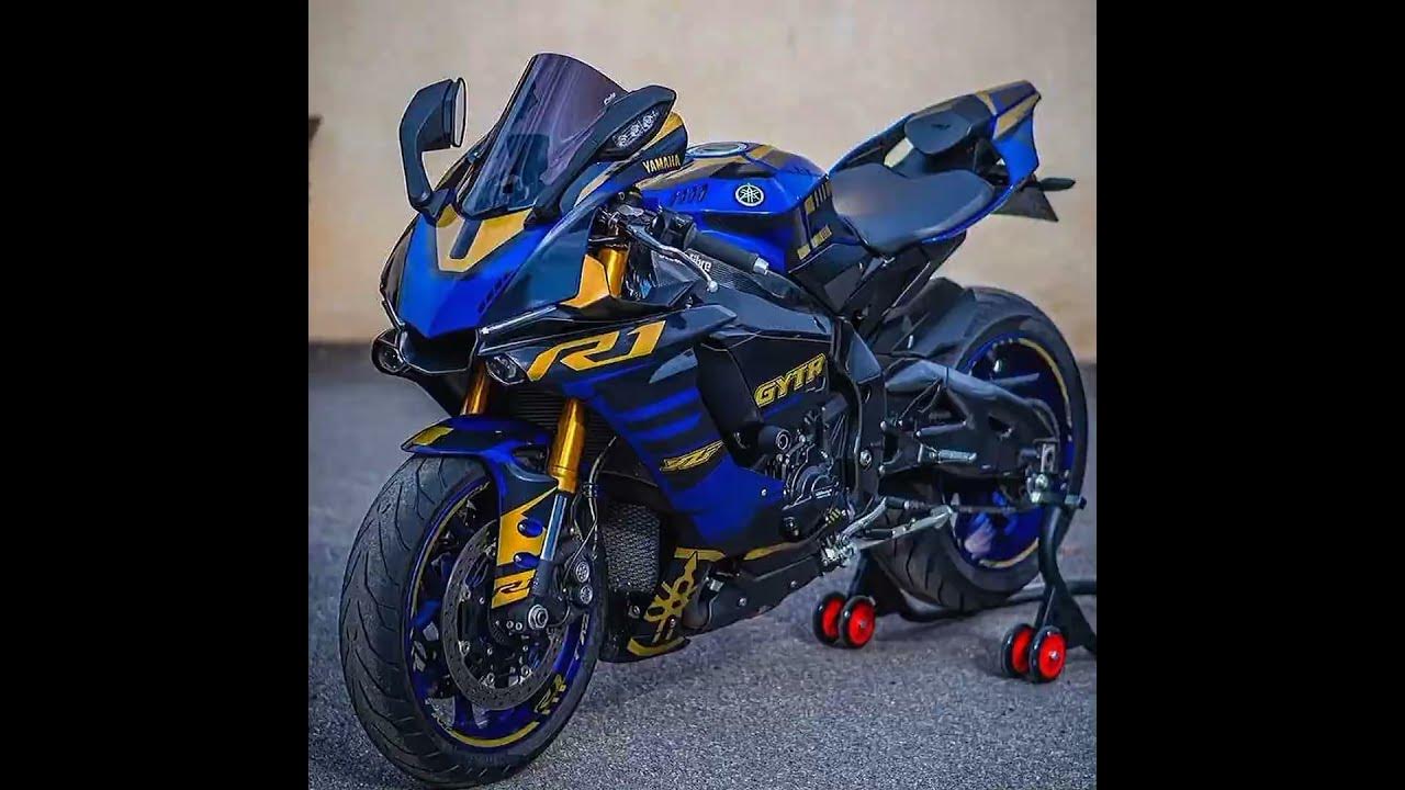 BMW 1000rr в гараже
