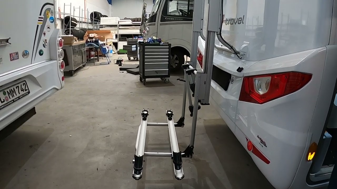 Elektrischer Fahrradträger by GNS Bockhorn - 60 kg Fahrrad per Knopfdruck!