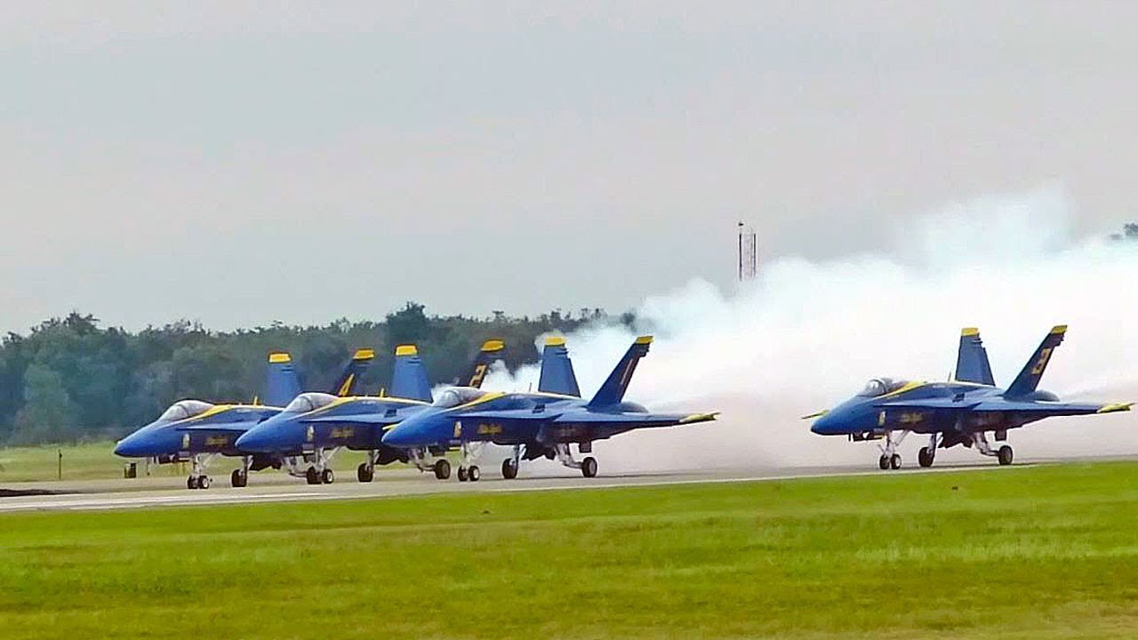Blue Angels Wings Over Houston 2018 (up close & good audio) YouTube