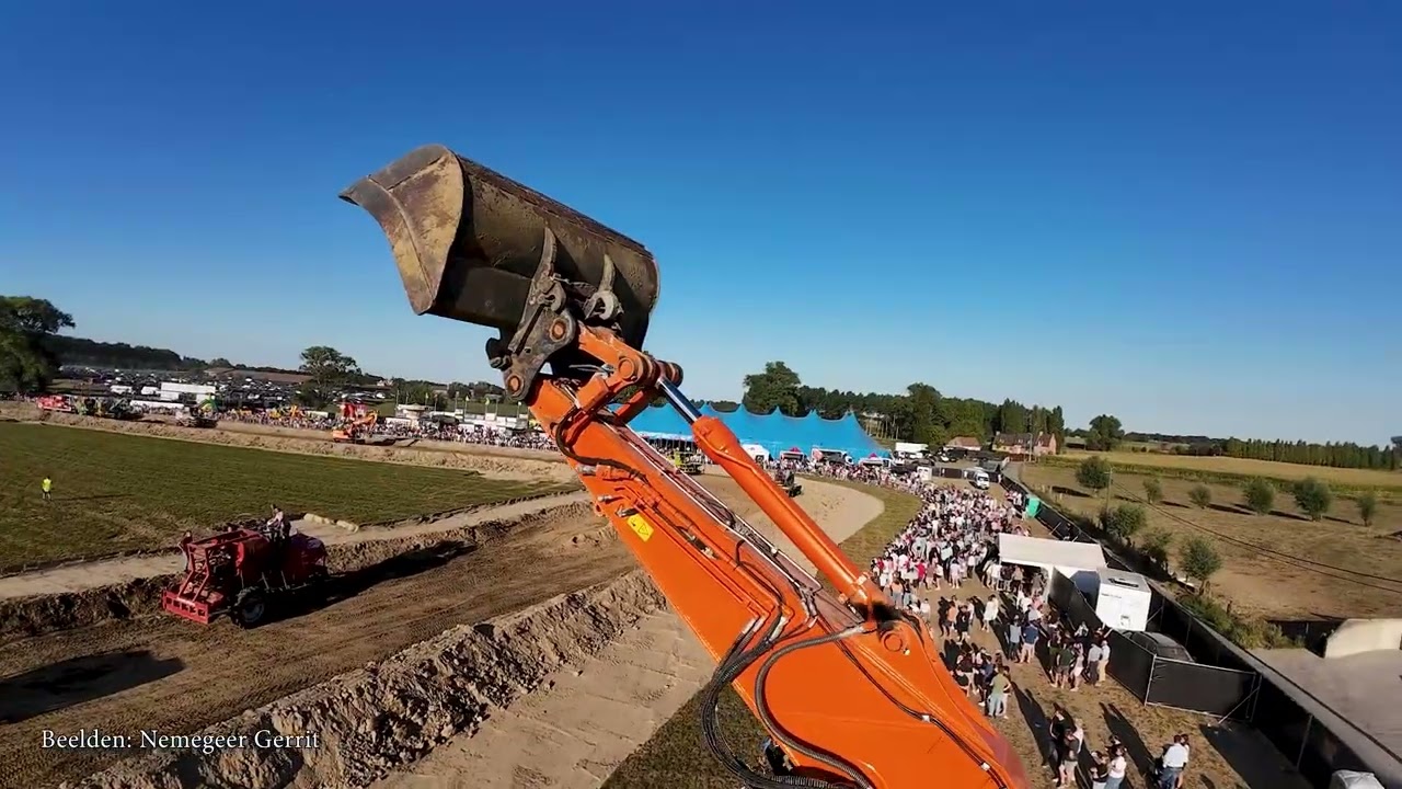 De GROOTSTE PIKDORSERSCROSS - Poeke Doavert 2025.