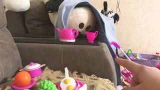 Шай ішейк \ Nuriko drink tea with her dolls