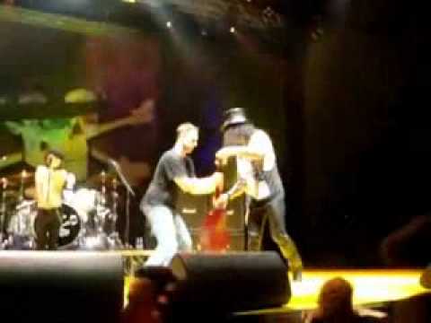 Slash attacked on Stage.