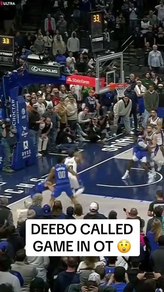 DEMAR DEROZAN SPLITS THE DOUBLE AND HITS THE GAME-WINNER AFTER KLAY THOMPSON'S THREE ?