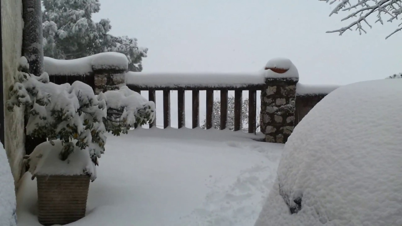 Sant'Angelo Romano nevicata del 2012 (Compilation)