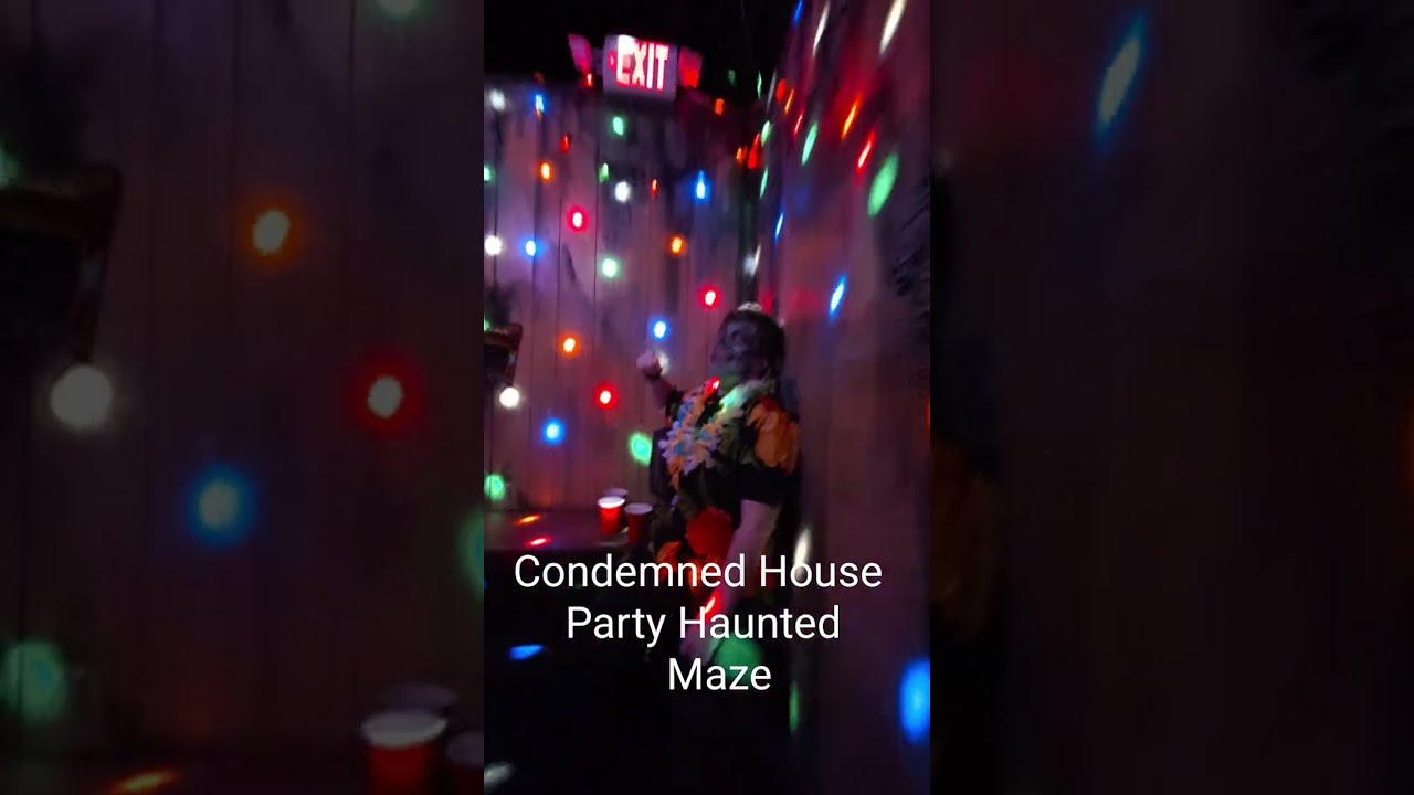 2024 Six Flags Magic Mountain Scream Break: Condemned House Party Haunted Maze (Portrait View)