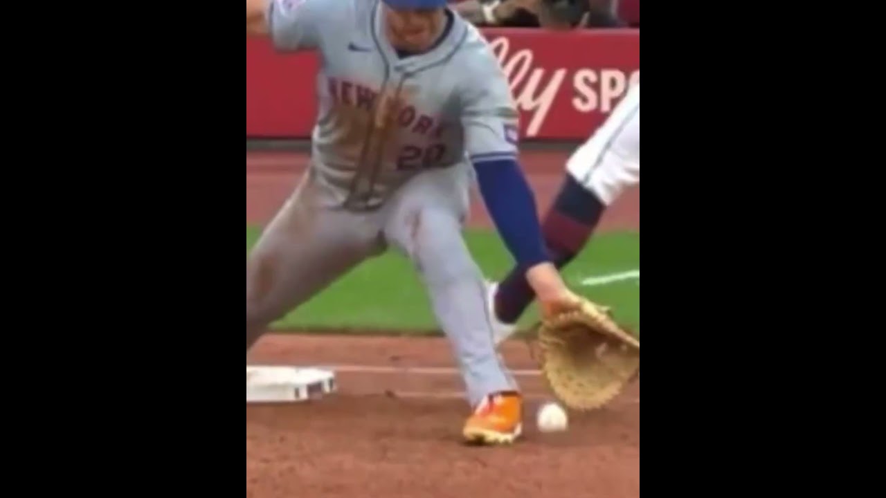 ¿OUT O QUIETO? #mlb #shorts