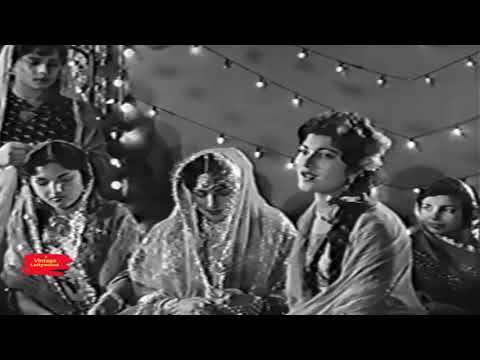 MUKHRAY PE SEHRA DALAY AAJA O ANAY WALY (Hit Song)- FILM SAHELI