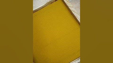 Adding Foundation to Layens Beehive frame