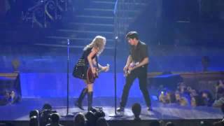 The Middle- Taylor Swift & Jimmy Eat World 10/22/11